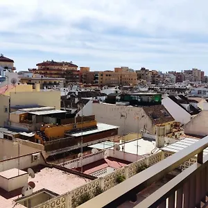 https://en-el-centro-y-al-lado-de-la-playa.es-andalucia.com